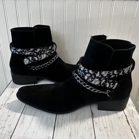 BoohooMan Men’s Size 9 Bandana Chelsea Cowboy Boots Chain Detail Black Suede - Picture 2 of 13